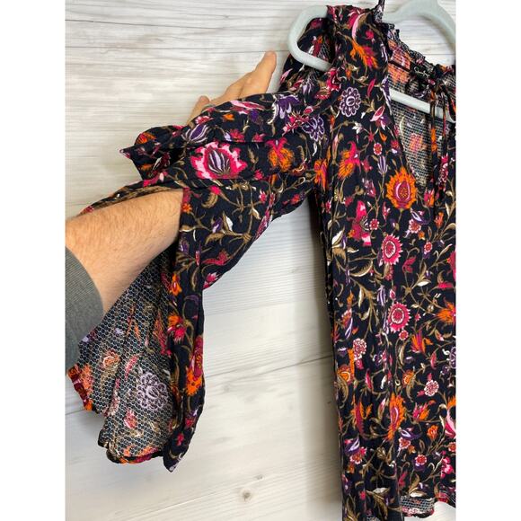 Jessica Simpson Blouse Size M Floral Print Long Sleeve V Neck Bruna - Picture 4 of 11